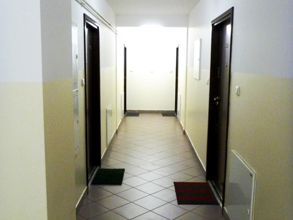 Aluzyjna Erapartments Яблонна Экстерьер фото